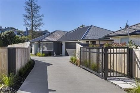 Photo of property in 16 Trevally Place, Snells Beach, 0920