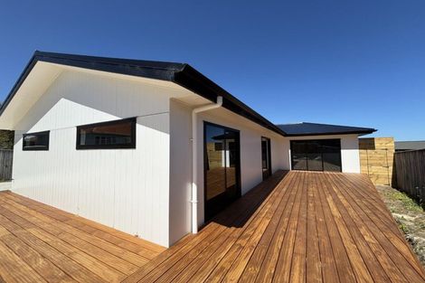 Photo of property in 12 Maxwell Avenue, Durie Hill, Whanganui, 4500