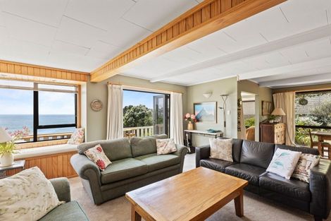 Photo of property in 13 Motukari Place, Onaero, Waitara, 4383