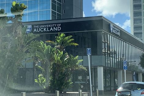 Photo of property in 2k/18 Ronwood Avenue, Manukau, Auckland, 2104