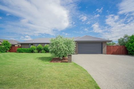 Photo of property in 12 Kingsley Place, Rolleston, 7614