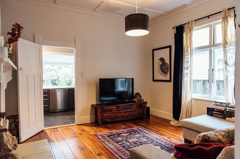 Photo of property in 53 Vigor Brown Street, Napier South, Napier, 4110