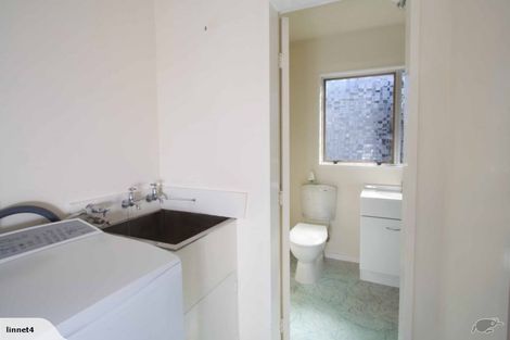Photo of property in 19a Caesars Place, Churton Park, Wellington, 6037