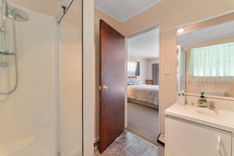 Photo of property in 906 Tukairangi Road, Acacia Bay, Taupo, 3385