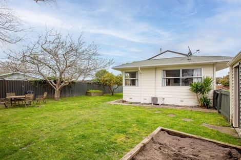 Photo of property in 25 Dalton Crescent, Dinsdale, Hamilton, 3204