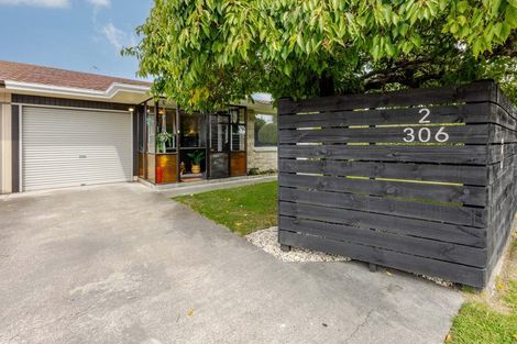 Photo of property in 2/306 Southland Road, Hastings, 4122