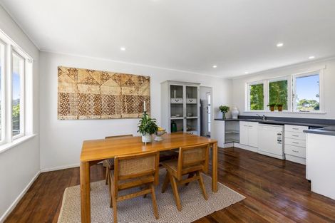 Photo of property in 40 Rosier Road, Glen Eden, Auckland, 0602