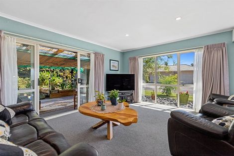 Photo of property in 17 Cedar Way, Morrinsville, 3300