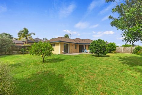 Photo of property in 27 Lysaght Place, Welcome Bay, Tauranga, 3112