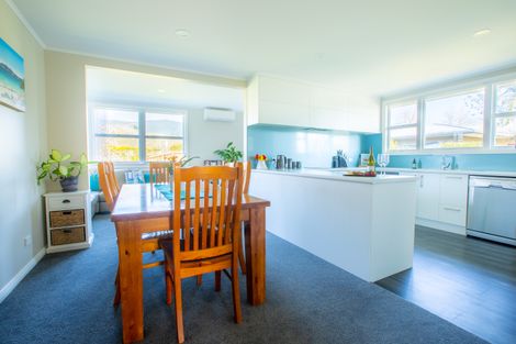 Photo of property in 22 Keats Crescent, Stoke, Nelson, 7011