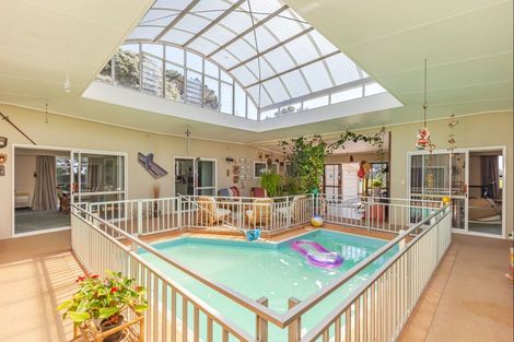 Photo of property in 210 Waitarere Beach Road, Waitarere, Levin, 5574