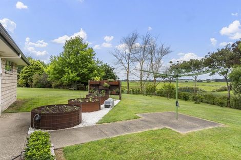 Photo of property in 300 Glenbrook Beach Road, Glenbrook, Waiuku, 2681