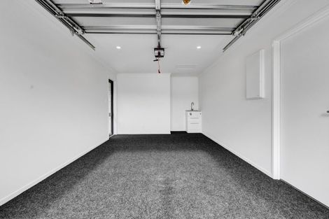 Photo of property in 10a Winstone Place, Highlands Park, New Plymouth, 4312