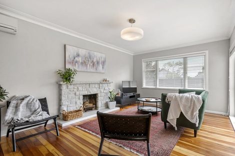 Photo of property in 1/50 Muir Avenue, Mangere Bridge, Auckland, 2022