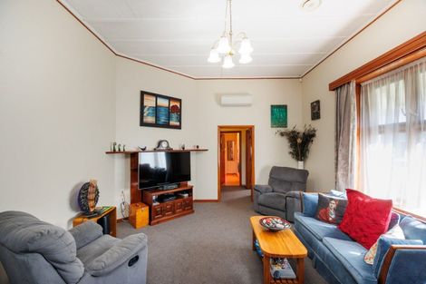 Photo of property in 93 Featherston Street, Takaro, Palmerston North, 4412
