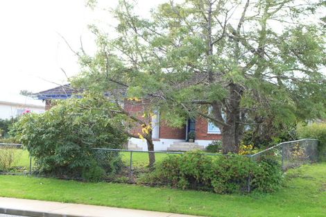 Photo of property in 33 Hallberry Road, Mangere East, Auckland, 2024