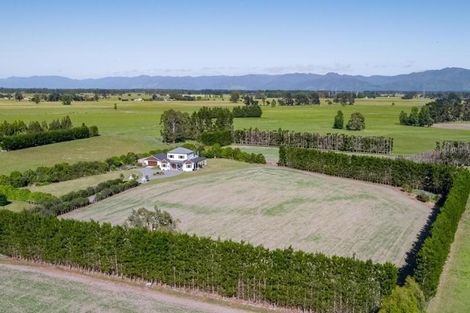 Photo of property in 308a Fabians Road, Morison Bush, Greytown, 5794