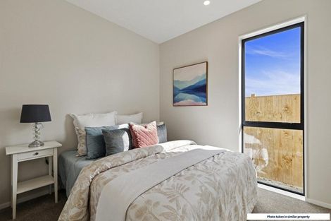 Photo of property in 29 Paretao Street, Massey, 0614