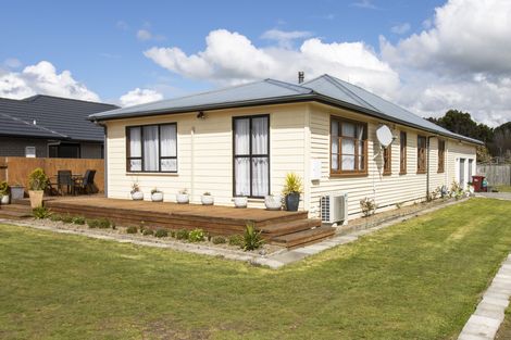 Photo of property in 43 Frederick Street, Carterton, 5713