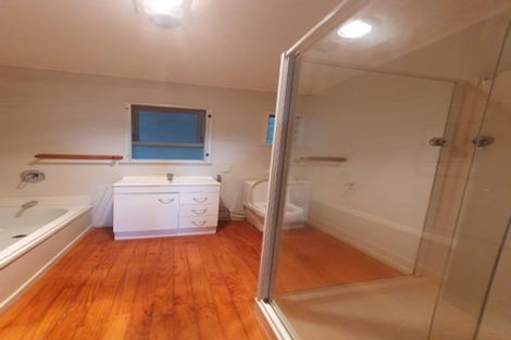 Photo of property in 22a Hilling Street, Titirangi, Auckland, 0604