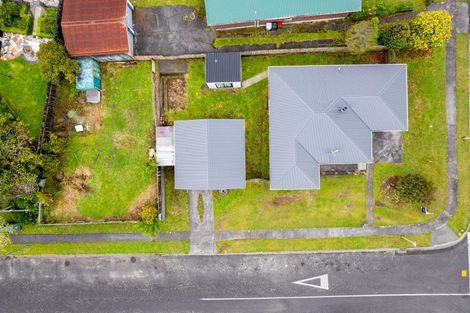 Photo of property in 13 Oberon Street, Stratford, 4332
