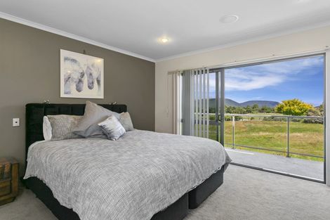 Photo of property in 864 Whangamata Road, Kinloch, Taupo, 3377