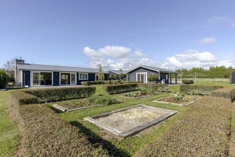 Photo of property in 50a Richmond Road, Brixton, New Plymouth, 4373