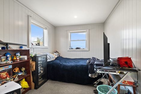 Photo of property in 18 Tiverton Street, Palmerston, 9430