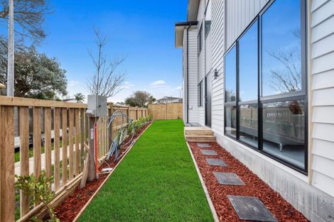 Photo of property in 28a Studfall Street, Pakuranga Heights, Auckland, 2010