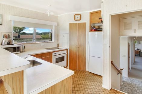 Photo of property in 50 Kokich Crescent, Onerahi, Whangarei, 0110