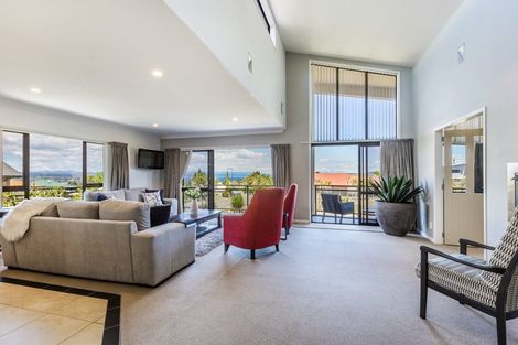Photo of property in 12 Luberon Way, Nukuhau, Taupo, 3330