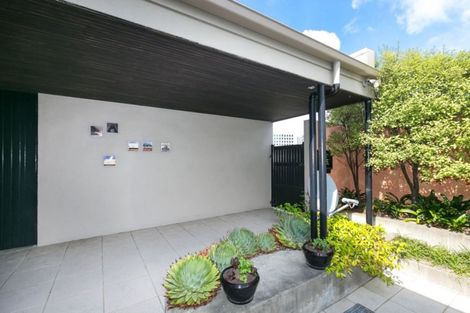 Photo of property in Highwic, 32u1 Hobson Street, Thorndon, Wellington, 6011