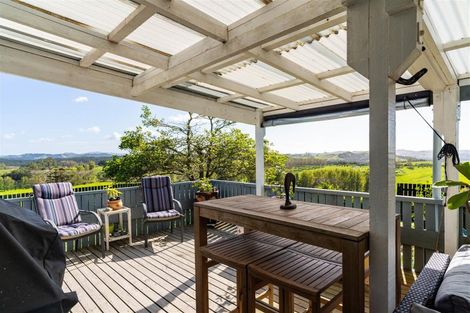 Photo of property in 498 Oruawharo Road, Oruawharo, Wellsford, 0975
