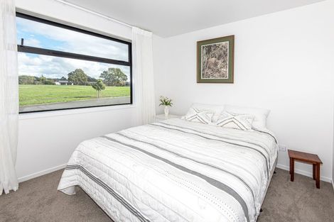 Photo of property in 1 Cherry Tree Lane, Glenbervie, 0173