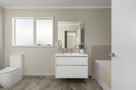 Photo of property in 307a Lakes Boulevard, Pyes Pa, Tauranga, 3112