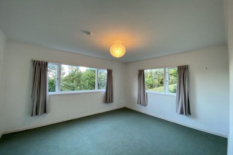 Photo of property in 2/123 Makara Road, Karori, Wellington, 6012