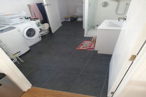 Photo of property in 103 Rattray Street, Riccarton, Christchurch, 8041