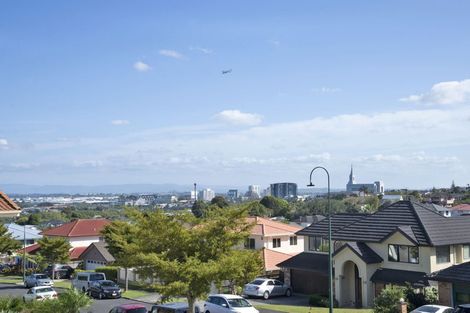 Photo of property in 23 The Enclave, Totara Heights, Auckland, 2105