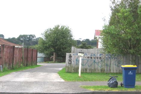 Photo of property in 1/80 Luanda Drive, Ranui, Auckland, 0612