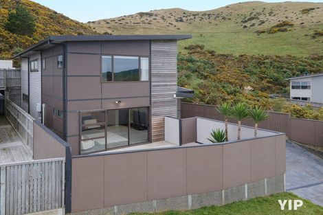 Photo of property in 21 Comber Place, Johnsonville, Wellington, 6037