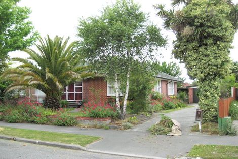 Photo of property in 5 Gainford Street, Avonhead, Christchurch, 8042
