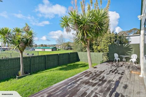 Photo of property in 106 Seymour Road, Sunnyvale, Auckland, 0612