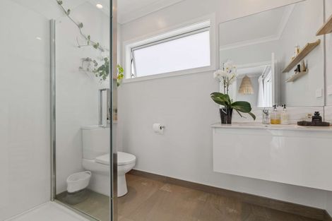 Photo of property in 14 Awatira Drive, Papamoa Beach, Papamoa, 3118