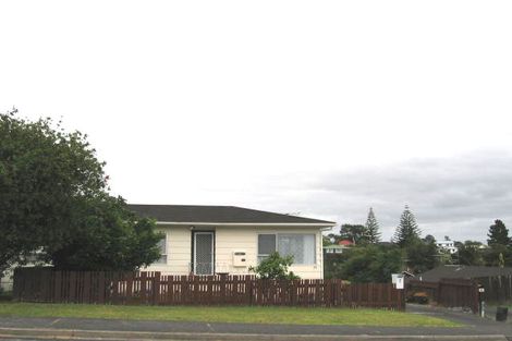 Photo of property in 1/37 Hellyers Street, Birkdale, Auckland, 0626