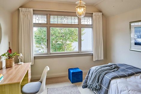 Photo of property in 10 Hinau Street, Woburn, Lower Hutt, 5010