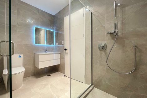 Photo of property in 18 Puihi Crescent, Massey, 0614