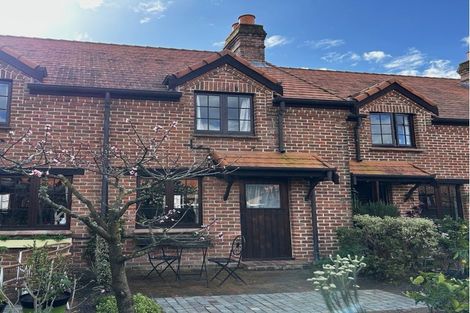 Photo of property in 5/6 Quiet Woman Way, Monaco, Nelson, 7011