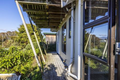 Photo of property in 12 Moana Street, Otaki Beach, Otaki, 5512