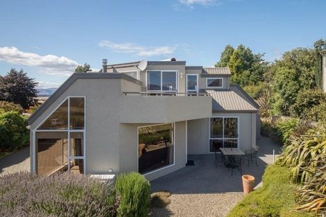 Photo of property in 61 Kennedy Crescent, Wanaka, 9305