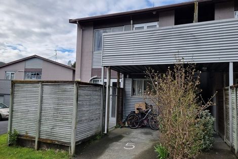Photo of property in 126u6 Redwood Avenue, Tawa, Wellington, 5028